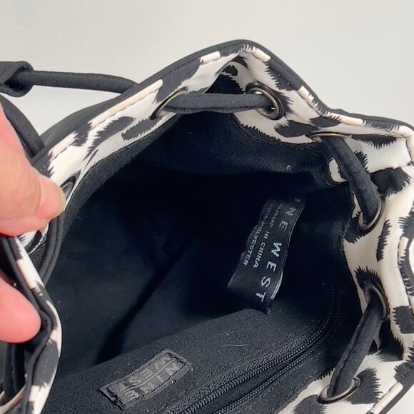 Nine West Drawstring Black Nylon Type Fabric Bag Adjustable Cheetah Print Strap - Picture 8 of 15